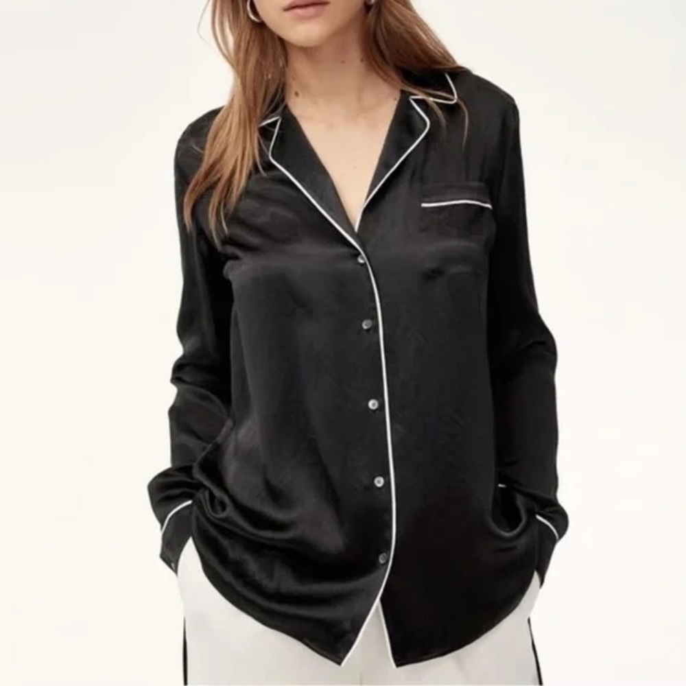 Aritzia Wilfred Black Satin PJ inspired Top | Size:M Color:Black w/White Piping